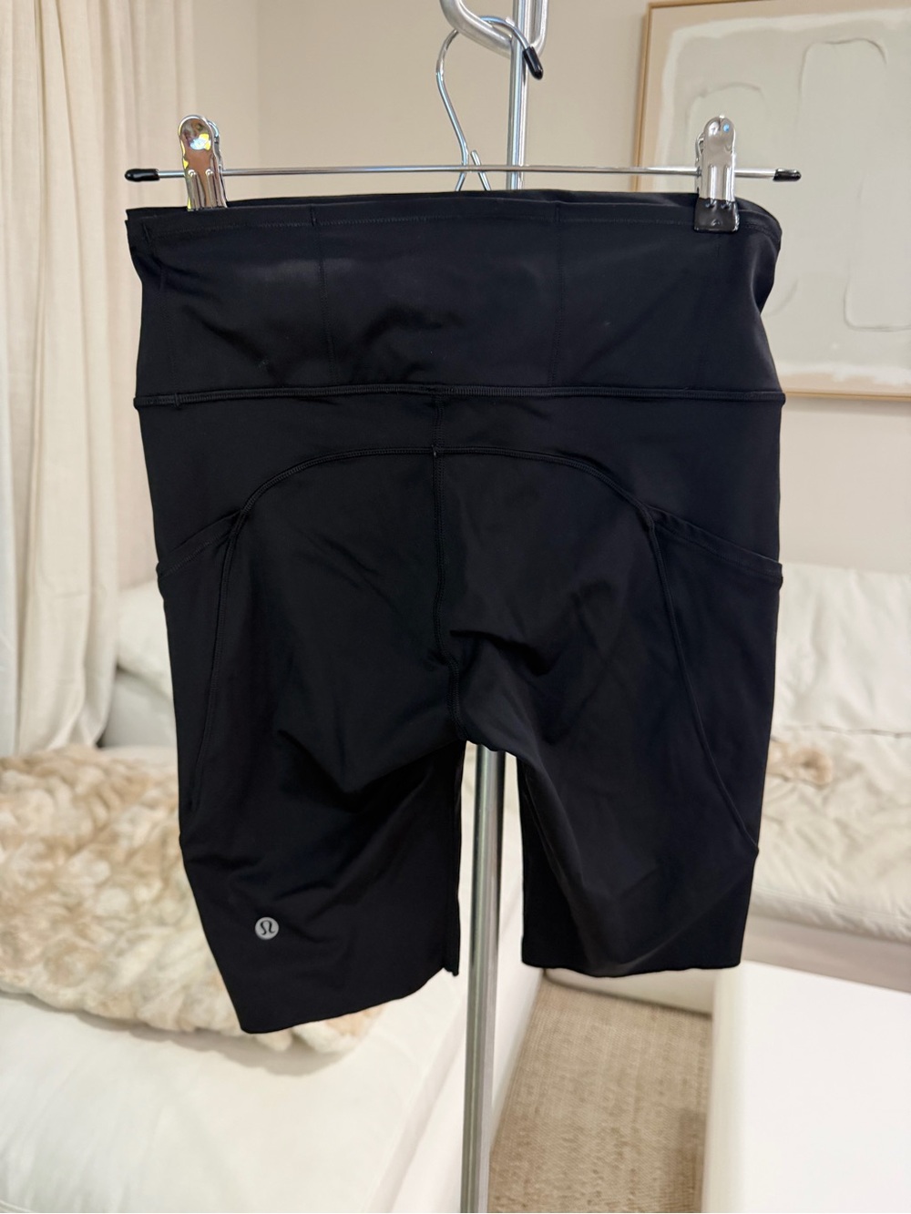 Lululemon Fast and Free High-Rise Shorts with Side Pockets 10” - Picture 3 of 4